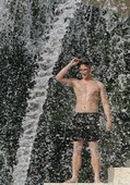 Similar image
