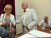 Similar image
