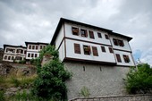 Similar image