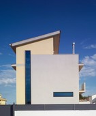 Similar image