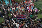 Similar image