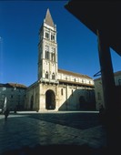 Similar image