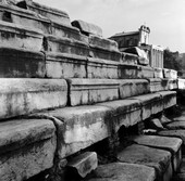 Similar image