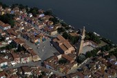 Similar image