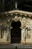 Similar image