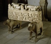 Similar image