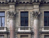 Similar image