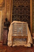Similar image