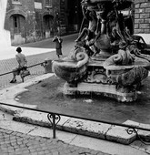 Similar image