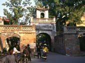 Similar image
