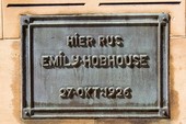 Similar image