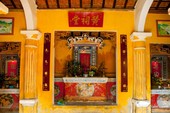 Similar image