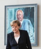 Similar image
