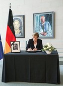 Similar image