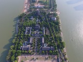 Similar image