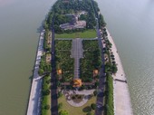 Similar image