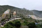 Similar image