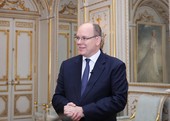 Similar image