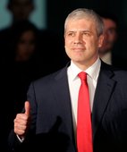 Similar image