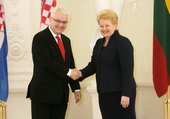 Similar image