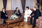 Similar image