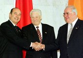 Similar image