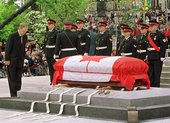 Similar image