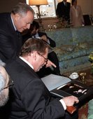 Similar image