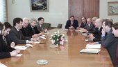 Similar image
