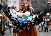Similar image