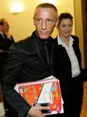 Similar image
