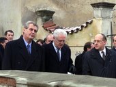 Similar image