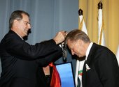 Similar image