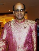 Similar image