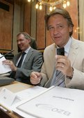Similar image