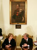 Similar image