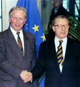 Similar image