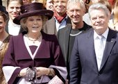 Similar image