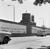 Similar image