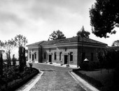 Similar image
