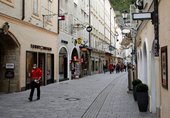 Similar image