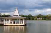 Similar image