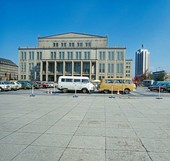 Similar image