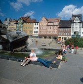 Similar image