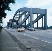 Similar image