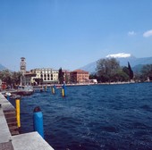Similar image