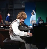 Similar image