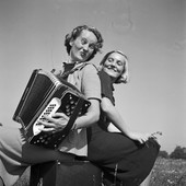Similar image