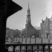 Similar image
