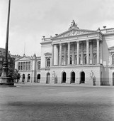 Similar image